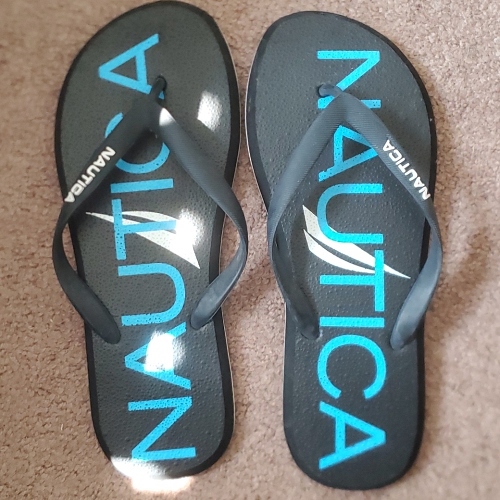 Nautica flippy floppies